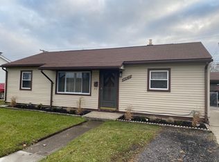 26630 Hayes Rd, Roseville, MI 48066