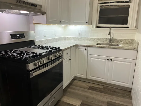 99 Franklin St APT 6, Lynn, MA 01902