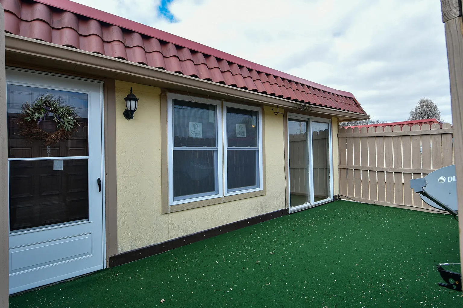 2807 Del Prado Dr photo 1