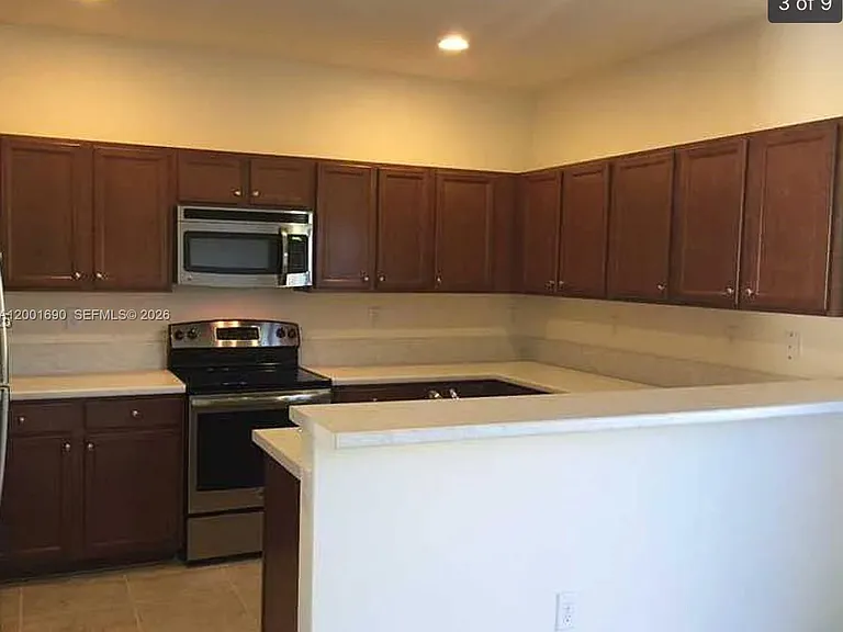 8913 W 35th Way — Photo 3