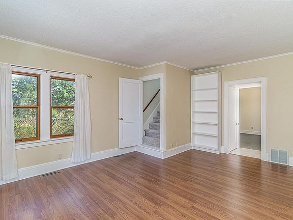 3rd image of 5308 Vincent Ave N