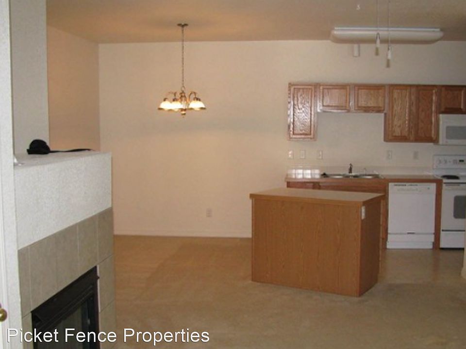 6825 19th St, Greeley, CO 80634 Zillow