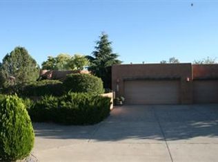 326 Nicklaus Dr SE, Rio Rancho, NM 87124