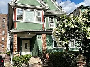 277 E 7th St #3, Brooklyn, NY 11218