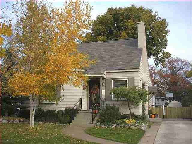 1st image of 519 E Ohio St