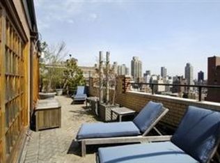 935 Park Ave, New York, NY