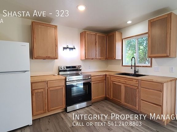 4th image of 323 S Shasta Ave #323