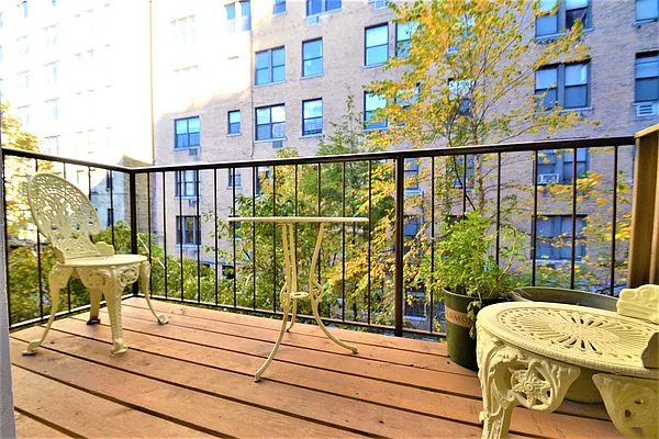 Sold by Lasri Group Inc | media 24