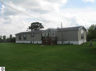 6659 Old State Rd, Whittemore, MI 48770