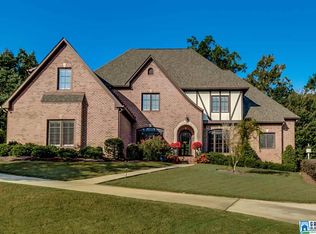 805 Crown Cir, Birmingham, AL 35242