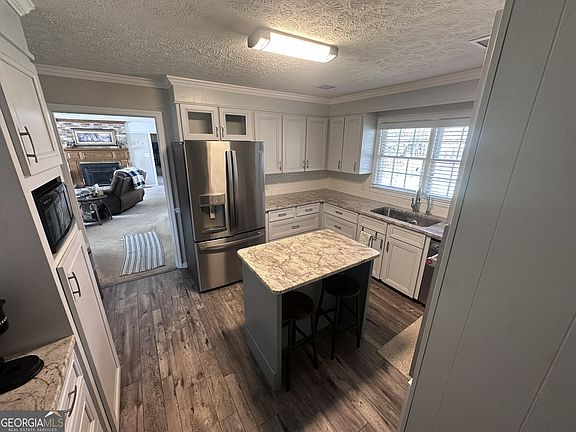 4th image of 108 Sitton Ave