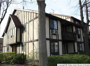 135 Devon Loop #A, Staten Island, NY 10314