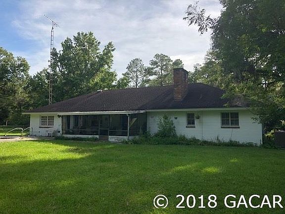 2nd image of 10525 NE 81st St
