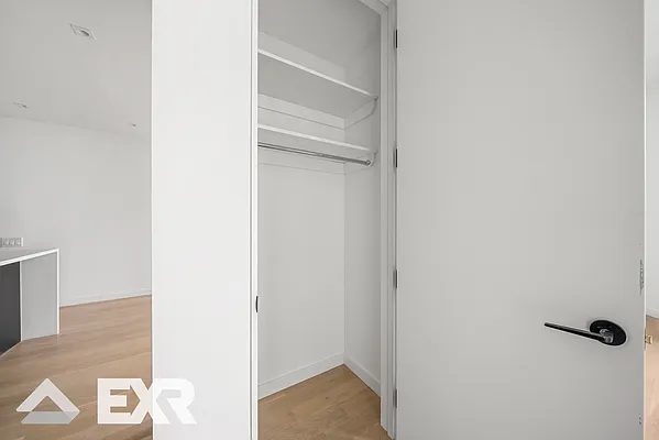 Rented by EXR | media 8