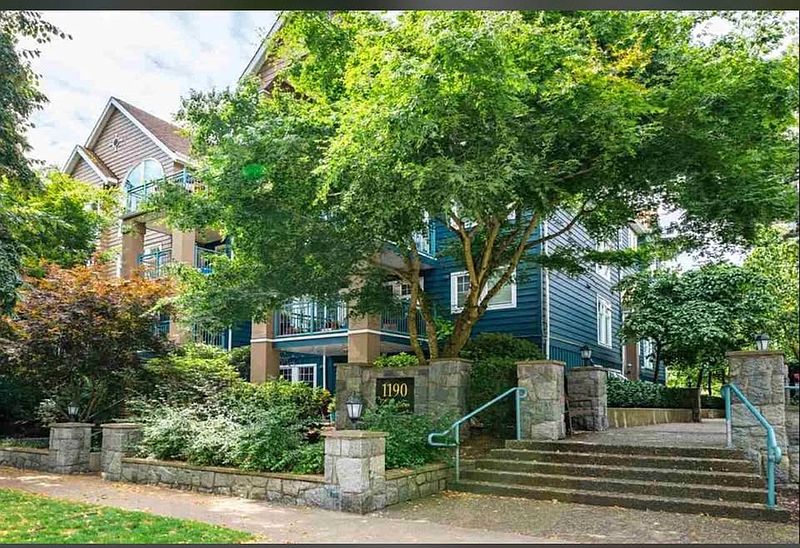 Coquitlam Apartment for rent - 2 Bedrooms — photo 2