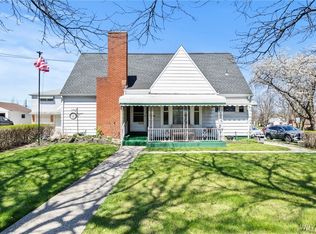 988 Cleveland Dr, Cheektowaga, NY