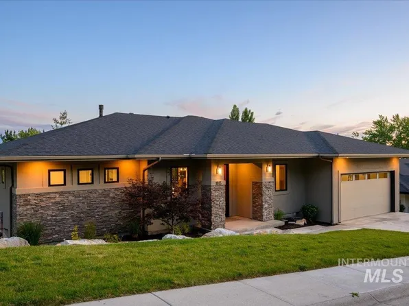 1915 E Ridgecrest Dr, Boise, ID 83712