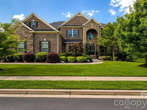 16032 Loch Raven Rd, Huntersville, NC 28078