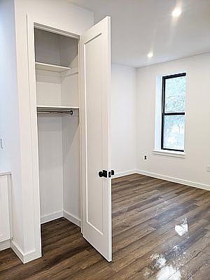 4th image of 21-44 33rd St #2