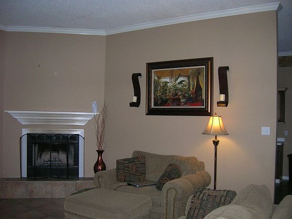 3rd image of 5726 Barrett Ln