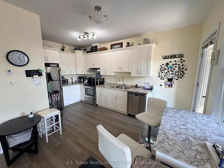35 Saint David St #204 — Photo 3