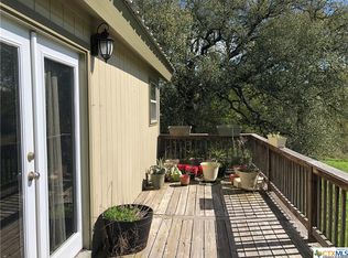 7637 Fm 713, Dale, TX 78616