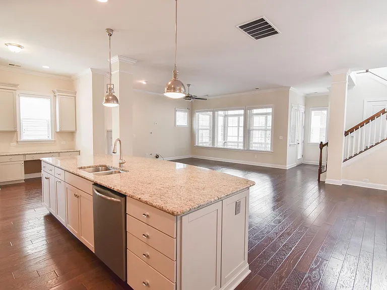 4909 Providence Country Club Dr — Photo 6