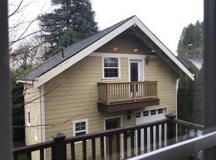 526 NE Prescott St APT A, Portland, OR 97211