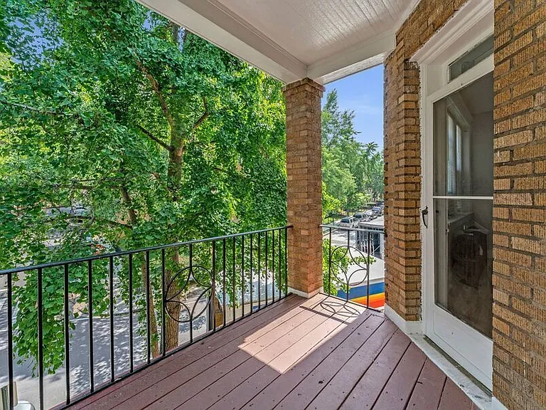 1502 Ogden St NW — Photo 2
