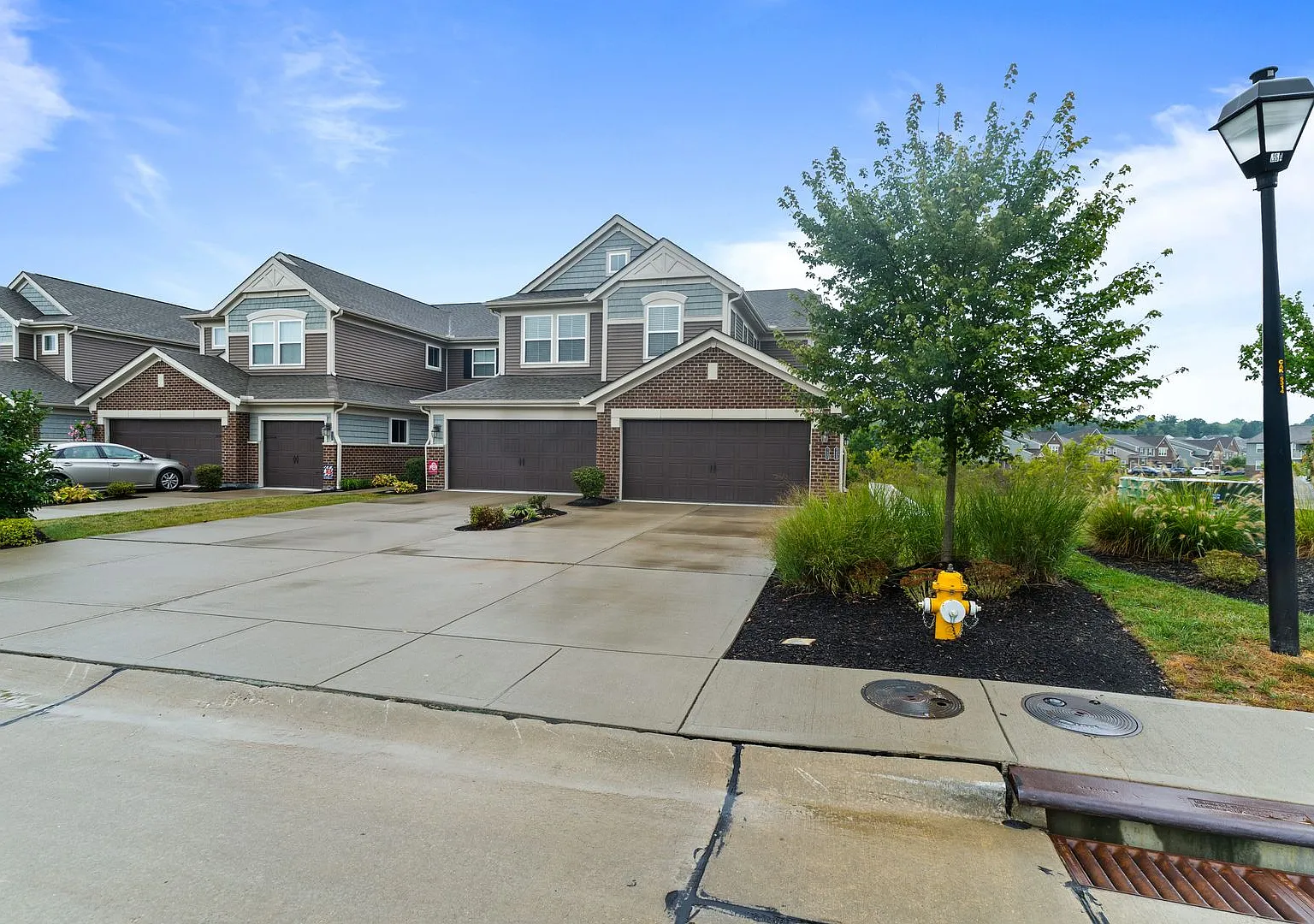 Available Now! 3BR Condo with lots of amenities. — Photo 3