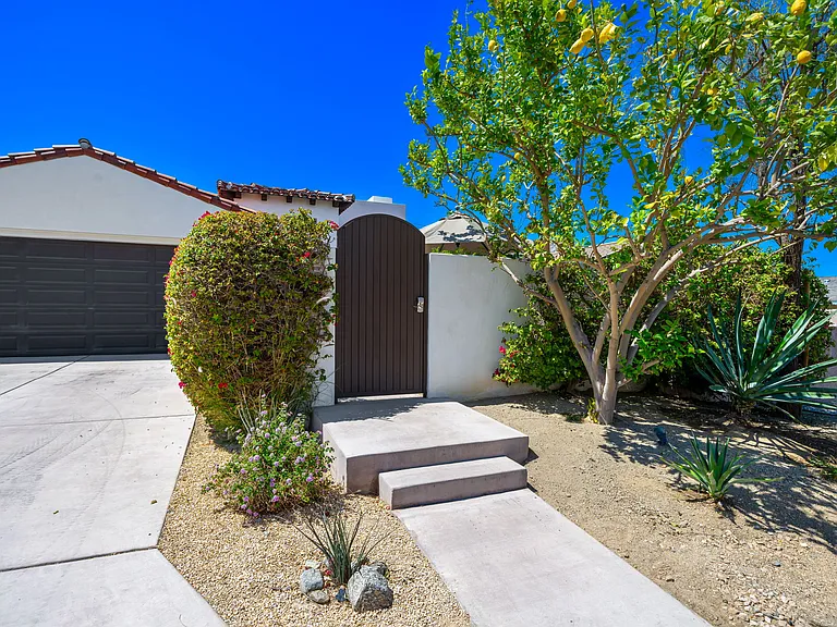 53385 Avenida Mendoza — Photo 39