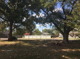 612 W D Ave, Cache, OK 73527