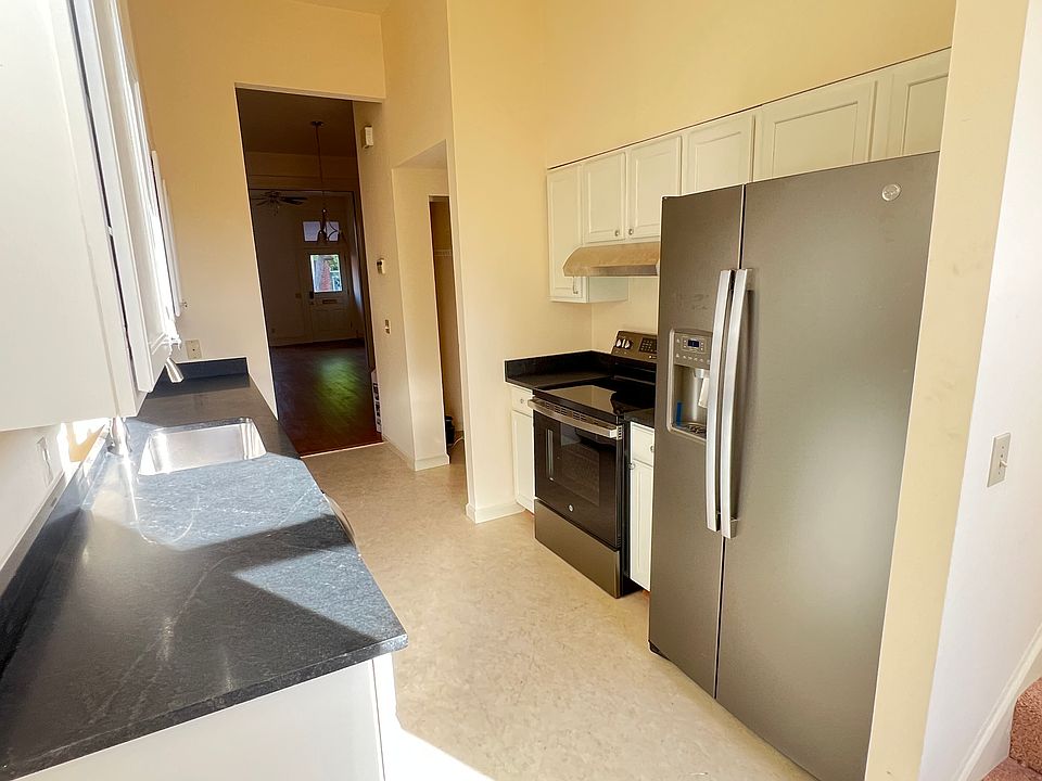 1st image of 2020 Menard St #B