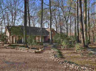 208 Trace Cir, Raymond, MS 39154