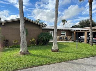 110 Country Club Dr, Lake Placid, FL 33852