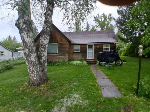 101 E Lake St, Rockford, WA 99030
