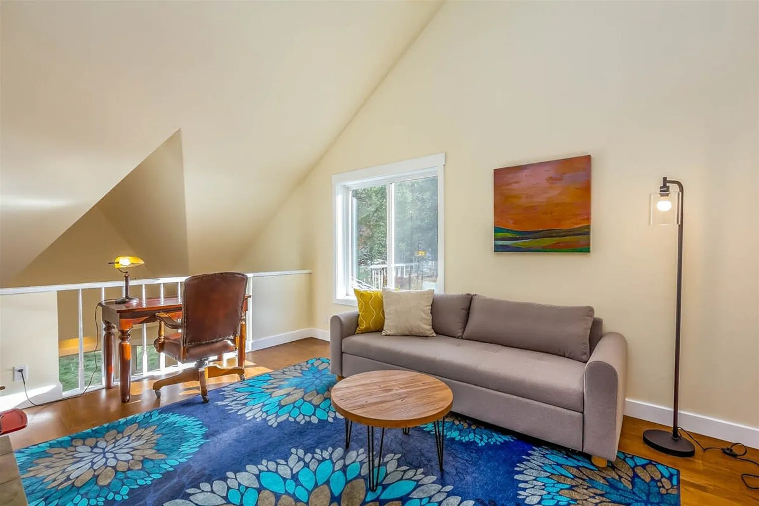 4 bed, 3.0 bath, 3422 sqft, $6,818 — Photo 3