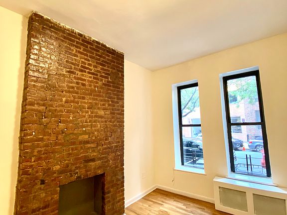 4th image of 415 E 81st St #1DV
