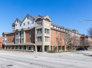 50 N Bokelman St APT 336, Roselle, IL 60172