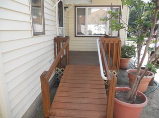 1043 Oakland Ave, Akron, OH 44310