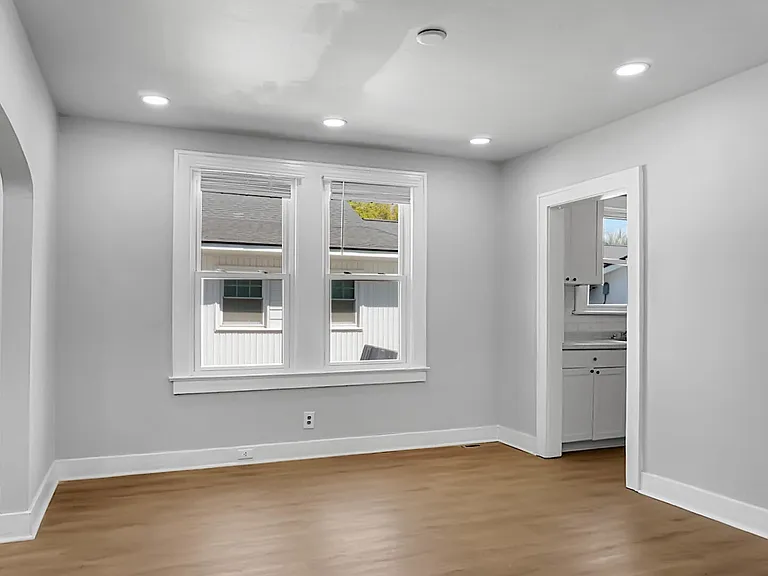 2135 Dorchester Rd — Photo 23