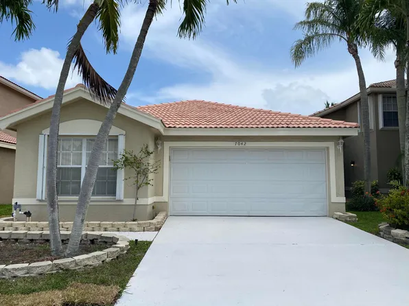 7042 Chesapeake Circle, Boynton Beach, FL 33436