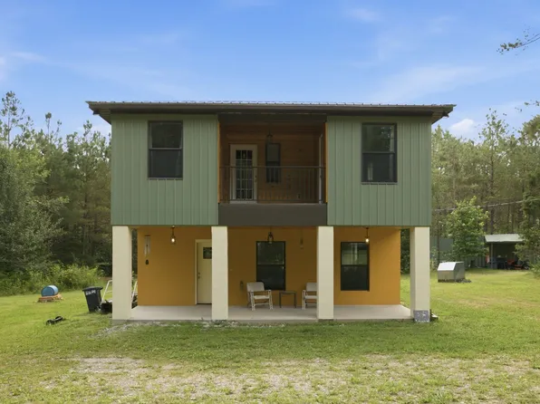1405 Trace Creek Rd, Hohenwald, TN 38462