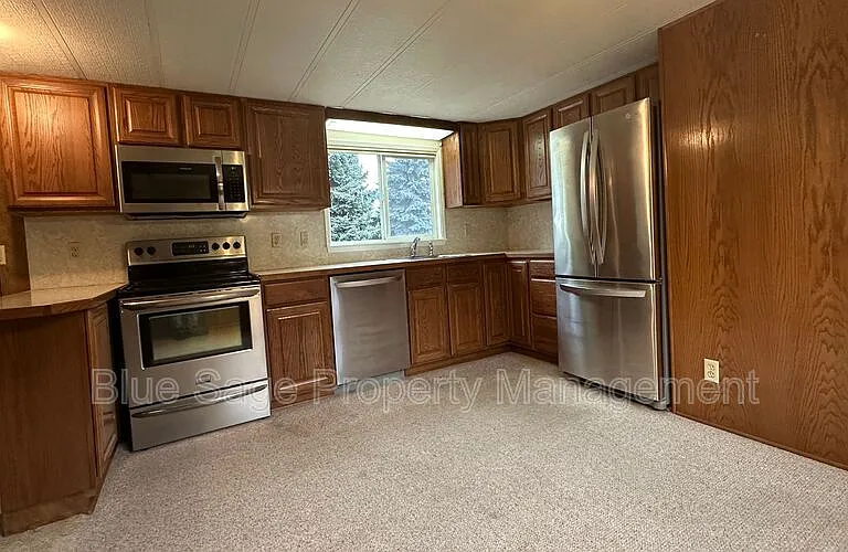 241 Evans Rd — Photo 6