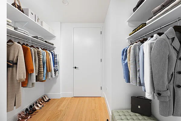 Rented by Nooklyn NYC LLC | media 36