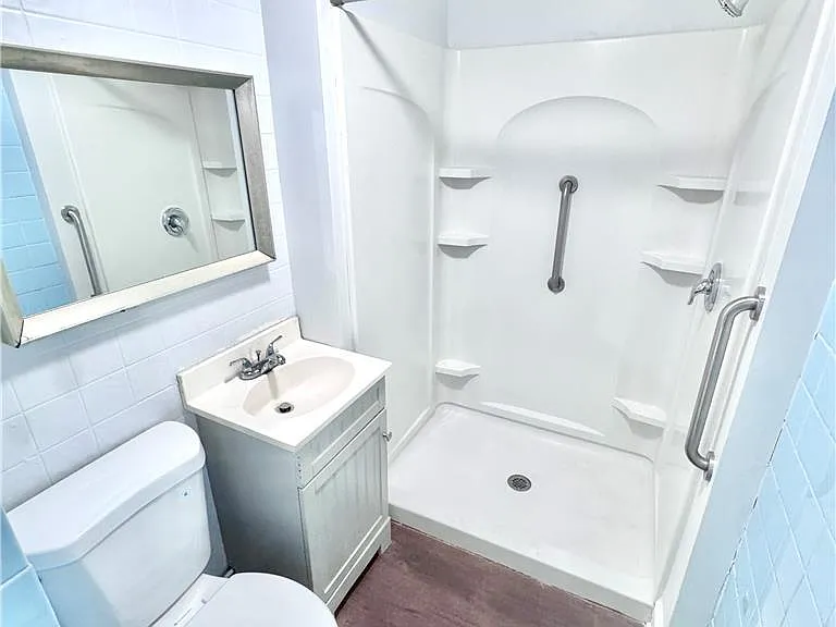 918 W Turner St #1 — Photo 6