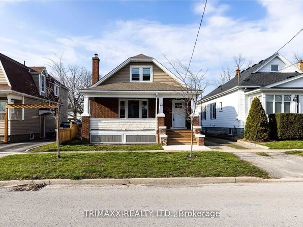 43 Dacotah St, Saint Catharines, ON L2R 1Z6