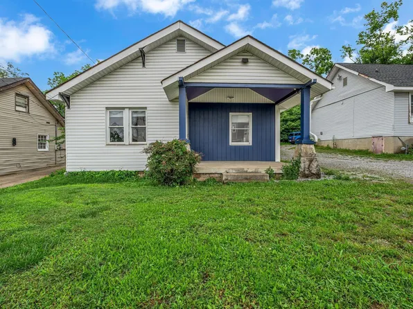 1049 E Trinity Ln, Nashville, TN 37216