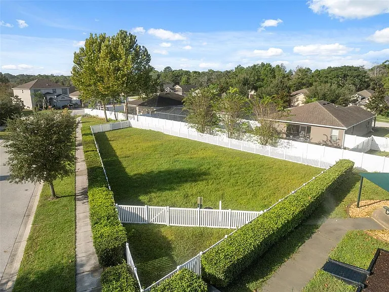 18035 Arbor Crest Dr — Photo 53
