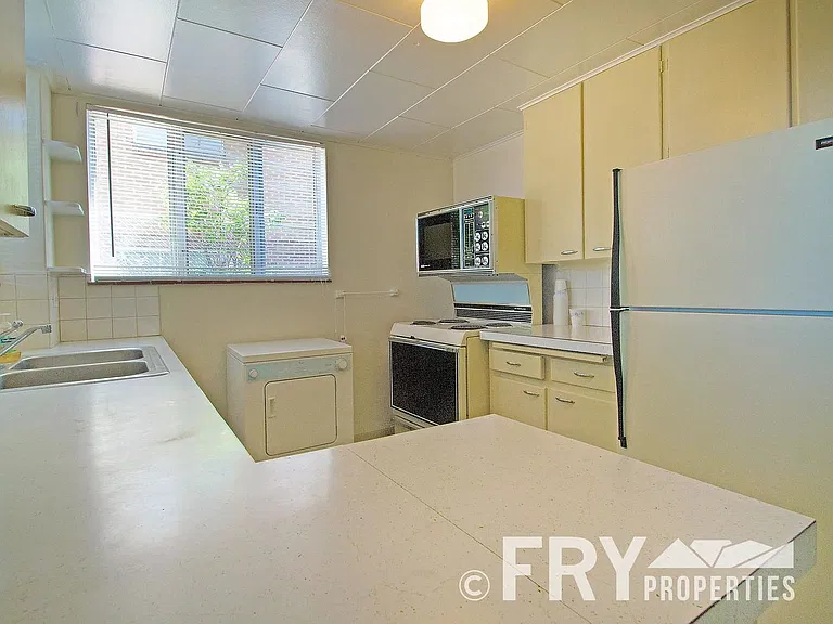 2145 Ames St — Photo 17